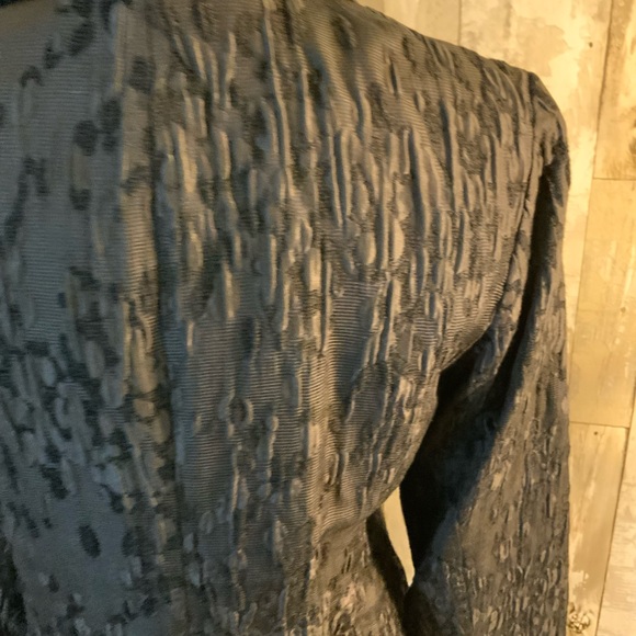 Eileen Fisher silk blazer. Size S - Picture 6 of 8